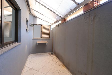 Apartamento à venda com 67m², 2 quartos e 2 vagasQuintal