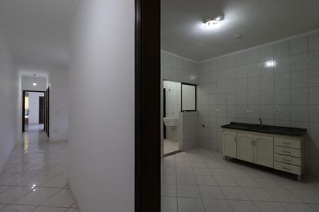 Apartamento à venda com 67m², 2 quartos e 2 vagasCorredor  da Cozinha