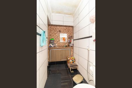 Casa à venda com 180m², 3 quartos e 3 vagas Casa à venda com 180m², 3 quartos e 3 vagasBanheiro da Suíte