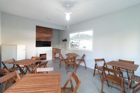 Apartamento à venda com 70m², 2 quartos e 1 vaga Apartamento à venda com 70m², 2 quartos e 1 vagaÁrea comum - Salão de festas