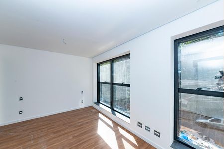 Apartamento à venda com 76m², 2 quartos e 2 vagas Apartamento à venda com 76m², 2 quartos e 2 vagasSuíte 1