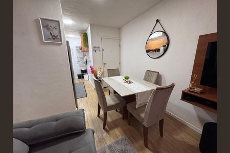 Apartamento à venda com 46m², 2 quartos e 1 vagaSala de Jantar