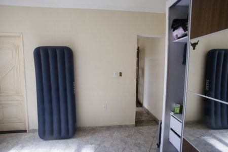 Casa à venda com 90m², 3 quartos e 2 vagas Casa à venda com 90m², 3 quartos e 2 vagasSuíte