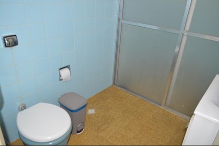 Casa de condomínio à venda com 110m², 3 quartos e 2 vagasBanheiro