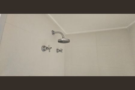 Studio para alugar com 30m², 1 quarto e sem vaga Studio para alugar com 30m², 1 quarto e sem vagaBanheiro