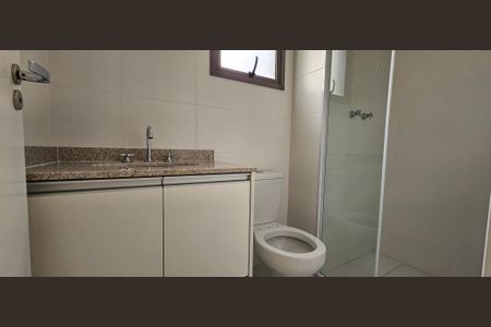 Studio para alugar com 30m², 1 quarto e sem vaga Studio para alugar com 30m², 1 quarto e sem vagaBanheiro