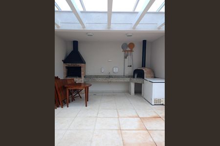 Apartamento à venda com 54m², 2 quartos e 1 vaga Apartamento à venda com 54m², 2 quartos e 1 vagaÁrea comum - Churrasqueira