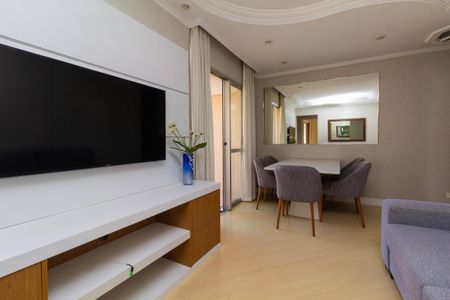 Apartamento à venda com 70m², 3 quartos e 1 vaga Apartamento à venda com 70m², 3 quartos e 1 vagaSala