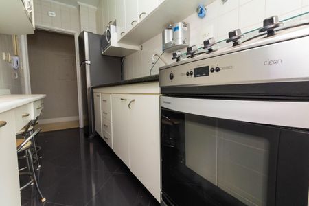 Apartamento à venda com 70m², 3 quartos e 1 vaga Apartamento à venda com 70m², 3 quartos e 1 vagaCozinha