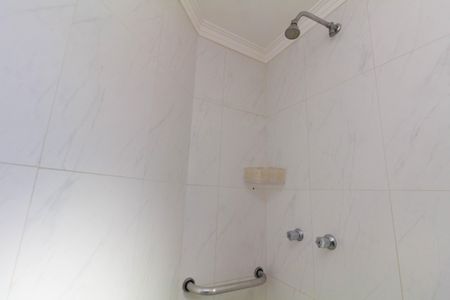 Apartamento à venda com 70m², 3 quartos e 1 vaga Apartamento à venda com 70m², 3 quartos e 1 vagaBanheiro da Suíte