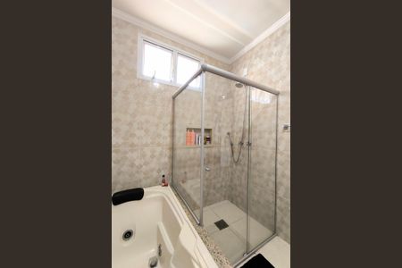 Casa à venda com 520m², 3 quartos e 6 vagasBanheiro da Suíte