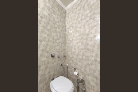 Casa à venda com 520m², 3 quartos e 6 vagasBanheiro da Suíte