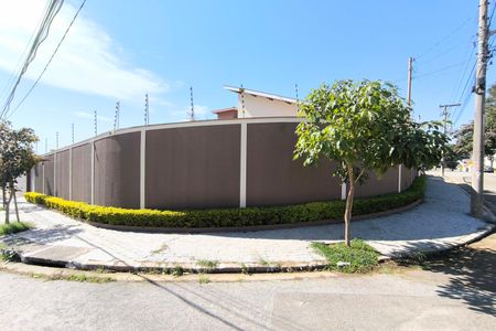 Casa à venda com 520m², 3 quartos e 6 vagasFachada