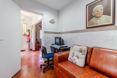 Casa à venda com 220m², 3 quartos e 2 vagasQuarto 3