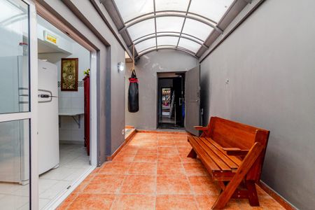 Casa à venda com 220m², 3 quartos e 2 vagasQuintal