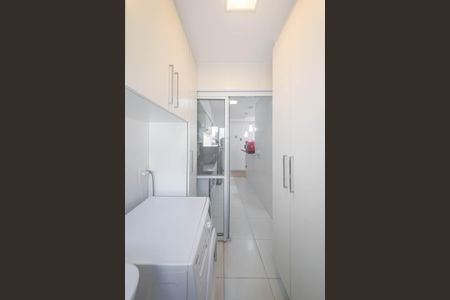 Apartamento à venda com 74m², 1 quarto e 1 vagaLavanderia