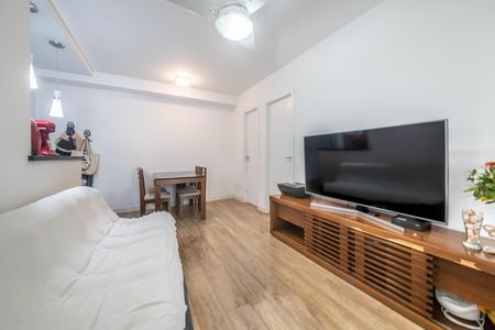 Apartamento à venda com 74m², 1 quarto e 1 vagaSala