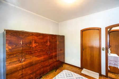Casa à venda com 233m², 3 quartos e 2 vagas Casa à venda com 233m², 3 quartos e 2 vagasSuíte
