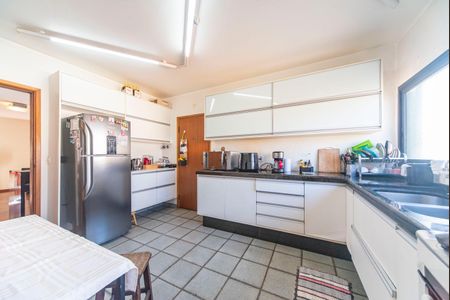 Apartamento para alugar com 145m², 2 quartos e 2 vagasCozinha