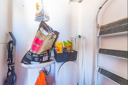 Apartamento para alugar com 145m², 2 quartos e 2 vagasBanheiro de serviço