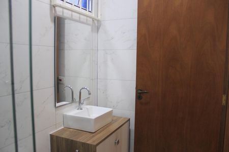 Casa à venda com 250m², 3 quartos e 5 vagasBanheiro Social