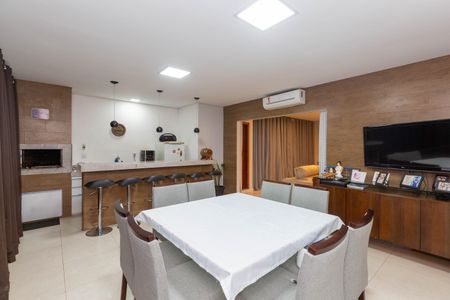 Apartamento à venda com 120m², 3 quartos e 1 vagaCobertura