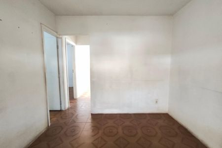 Casa à venda com 150m², 2 quartos e 2 vagas Casa à venda com 150m², 2 quartos e 2 vagasSala