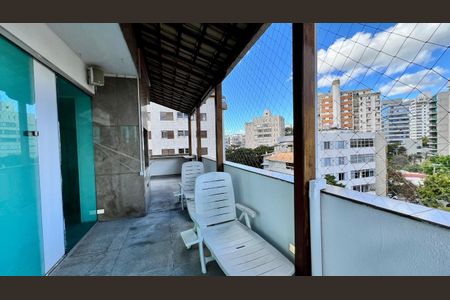Apartamento à venda com 299m², 4 quartos e 2 vagasTerraço