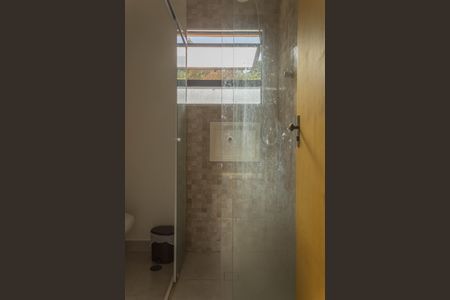 Apartamento à venda com 68m², 2 quartos e 1 vaga Apartamento à venda com 68m², 2 quartos e 1 vagaBanheiro