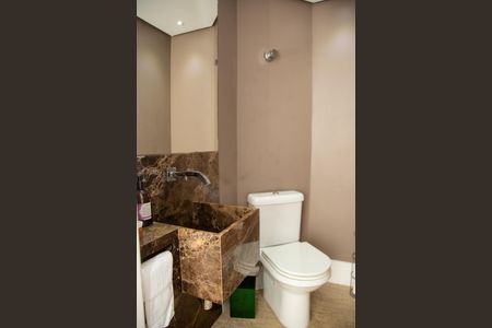 Apartamento à venda com 220m², 3 quartos e 3 vagasLavabo