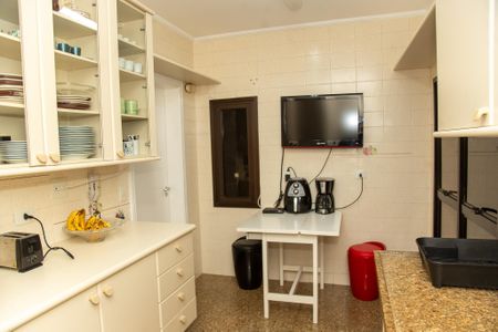 Apartamento à venda com 220m², 3 quartos e 3 vagasCozinha