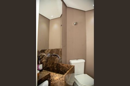 Apartamento à venda com 220m², 3 quartos e 3 vagasLavabo