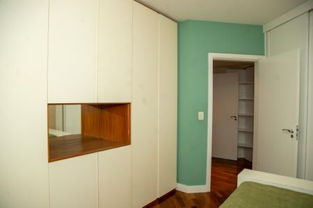 Apartamento à venda com 220m², 3 quartos e 3 vagasQuarto 2 - Suíte