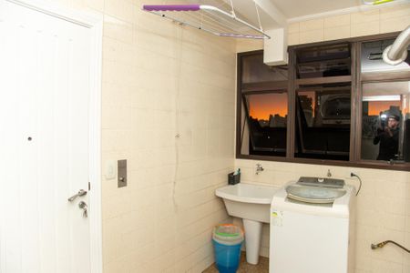 Apartamento à venda com 220m², 3 quartos e 3 vagasÁrea de Serviço