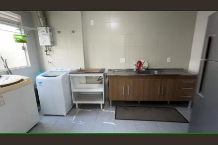 Apartamento à venda com 35m², 1 quarto e 1 vaga Apartamento à venda com 35m², 1 quarto e 1 vagaCozinha e Área de Serviço