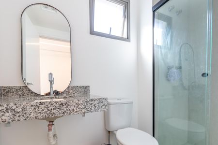 Studio à venda com 26m², 1 quarto e sem vaga Studio à venda com 26m², 1 quarto e sem vagaBanheiro Social