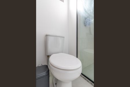 Studio à venda com 26m², 1 quarto e sem vaga Studio à venda com 26m², 1 quarto e sem vagaBanheiro Social