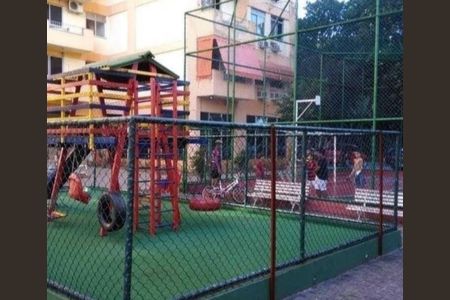 Apartamento à venda com 57m², 2 quartos e 1 vaga