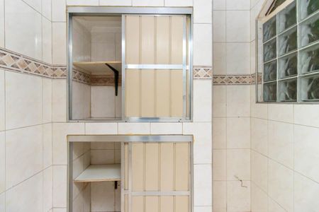 Casa à venda com 150m², 3 quartos e 2 vagas Casa à venda com 150m², 3 quartos e 2 vagasDespensa