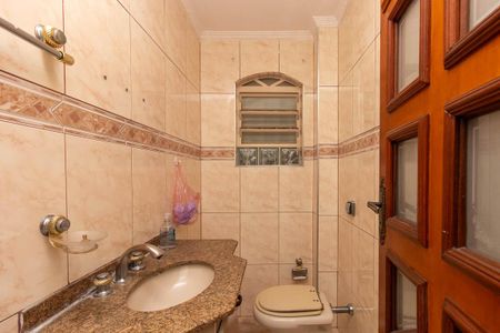 Casa à venda com 150m², 3 quartos e 2 vagas Casa à venda com 150m², 3 quartos e 2 vagasLavabo