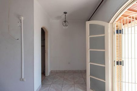 Casa à venda com 150m², 3 quartos e 2 vagas Casa à venda com 150m², 3 quartos e 2 vagasQuarto Suíte