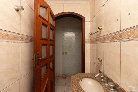 Casa à venda com 150m², 3 quartos e 2 vagas Casa à venda com 150m², 3 quartos e 2 vagasLavabo