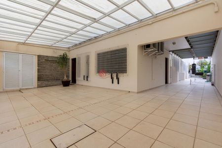 Casa à venda com 355m², 3 quartos e sem vaga