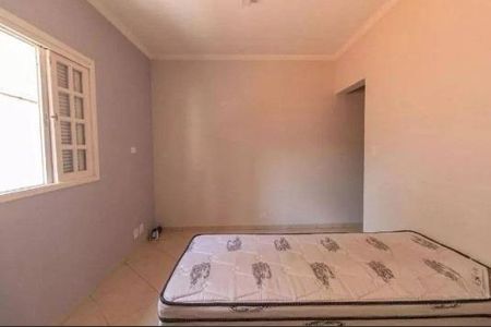 Casa à venda com 300m², 6 quartos e 3 vagas