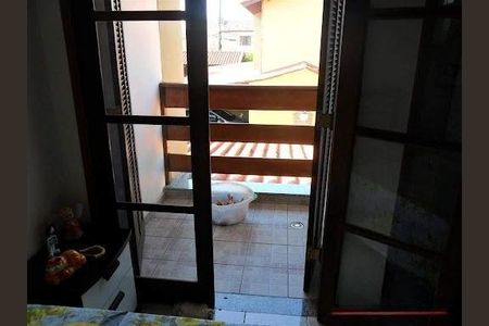 Casa à venda com 102m², 2 quartos e 2 vagas