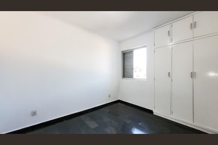 Apartamento à venda com 75m², 2 quartos e 1 vagaQuarto1