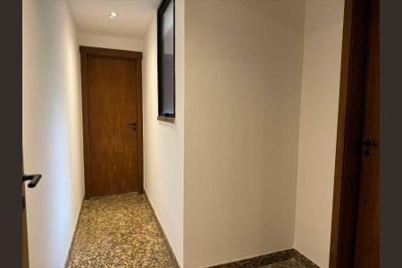 Apartamento à venda com 185m², 3 quartos e 4 vagas