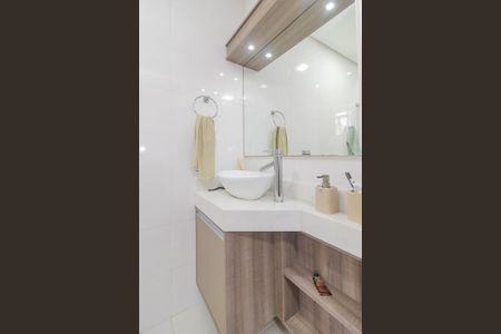 Casa à venda com 96m², 2 quartos e 1 vaga Casa à venda com 96m², 2 quartos e 1 vagaBanheiro da Suíte 1