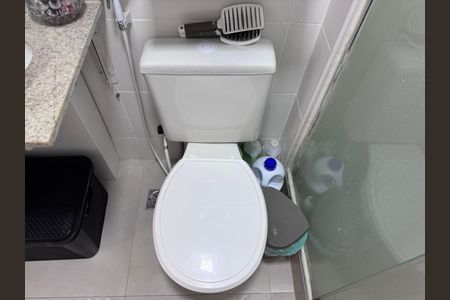 Apartamento à venda com 126m², 3 quartos e 2 vagas Apartamento à venda com 126m², 3 quartos e 2 vagasSuíte 1 - Banheiro
