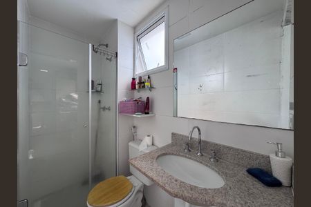 Apartamento à venda com 126m², 3 quartos e 2 vagas Apartamento à venda com 126m², 3 quartos e 2 vagasSuíte 2 - Banheiro